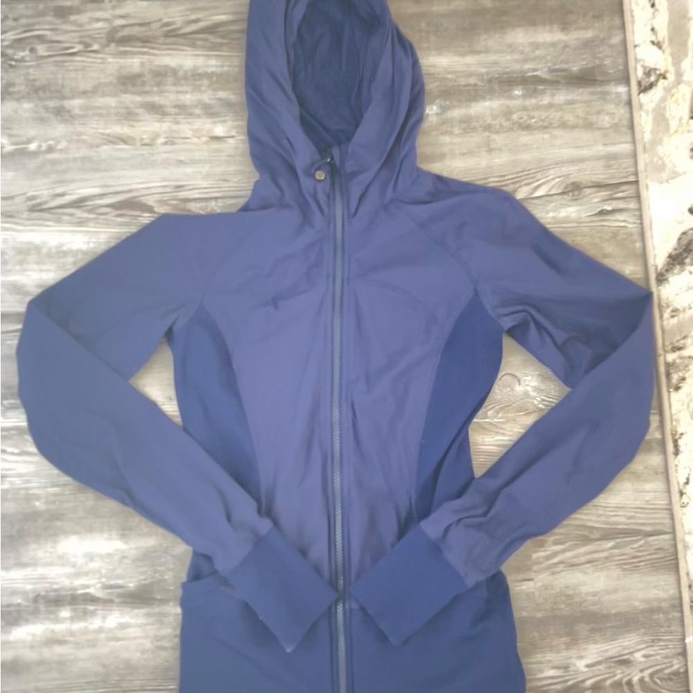 Lululemon In Flux Jacket - Picture 2 of 2